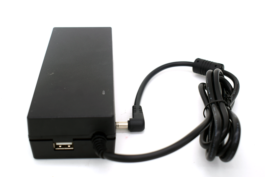 可調(diào)電壓開(kāi)關(guān)電源